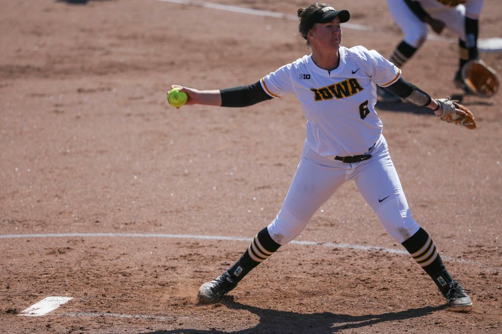 Iowa pitcher Erin Riding (6) at game 3 vs Northwestern on Sunday, March 31, 2019 at Bob Pearl Field. (Lily Smith/hawkeyesports.com)