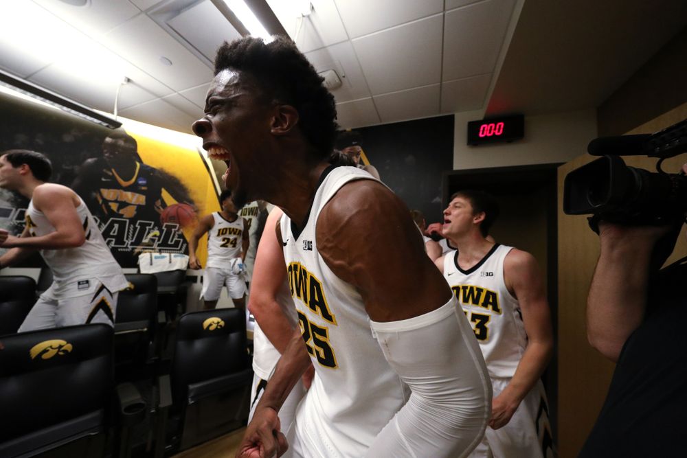 Iowa Hawkeyes forward Tyler Cook (25) against the Michigan Wolverines Friday, February 1, 2019 at Carver-Hawkeye Arena. (Brian Ray/hawkeyesports.com)