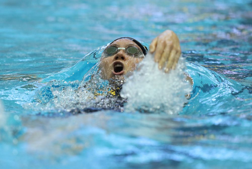 Iowa's Devin Jacobs swims the 200 yard Individual Medley Thursday, November 15, 2018 during the 2018 Hawkeye Invitational at the Campus Recreation and Wellness Center. (Brian Ray/hawkeyesports.com)