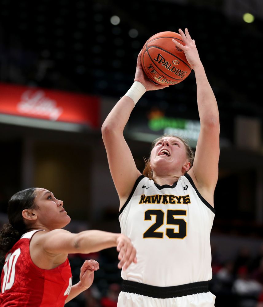 Iowa Hawkeyes forward/center Monika Czinano (25) against Ohio State in the quarterfinals of the Big Ten Basketball Tournament Friday, March 6, 2020 at Bankers Life Fieldhouse in Indianapolis. (Brian Ray/hawkeyesports.com)
