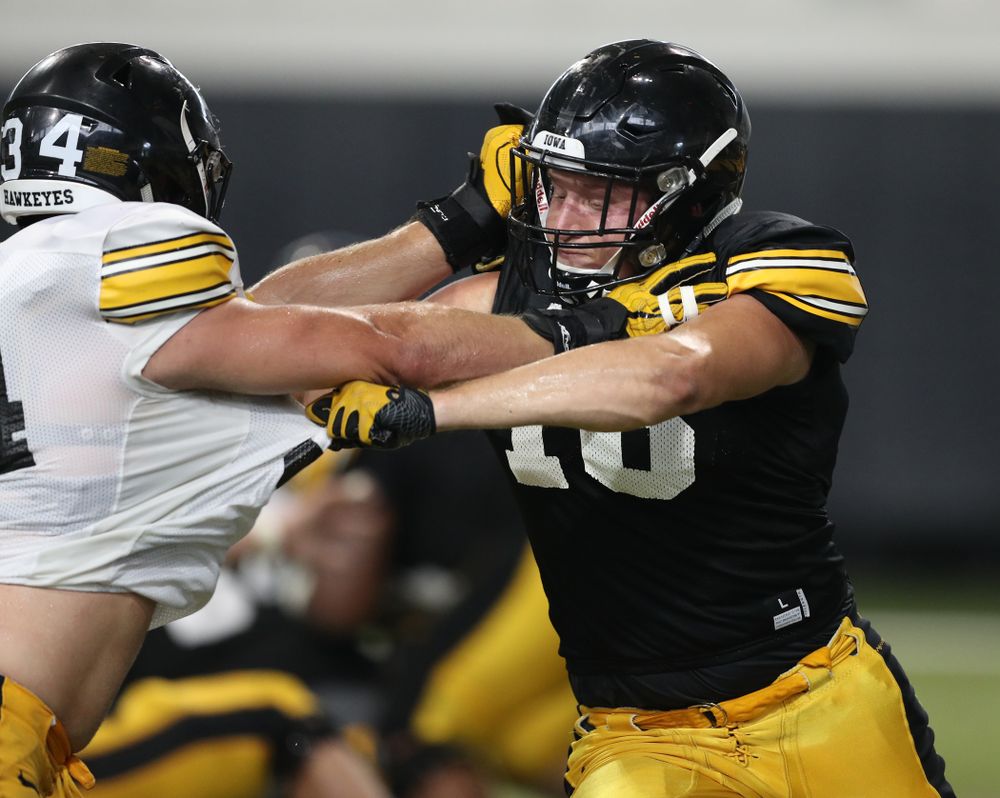 Iowa Hawkeyes tight end Drew Cook (18) during Fall Camp Practice No. 6 Thursday, August 8, 2019 at the Ronald D. and Margaret L. Kenyon Football Practice Facility. (Brian Ray/hawkeyesports.com)