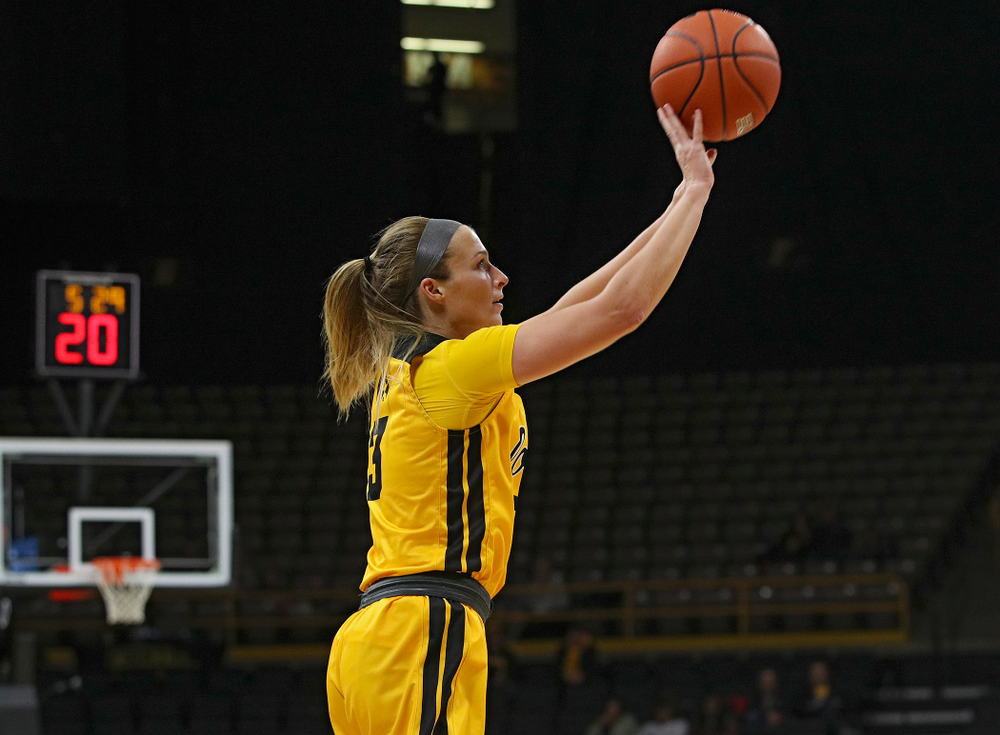 Iowa Hawkeyes guard Makenzie Meyer (3) puts up a shot during the third quarter of their game at Carver-Hawkeye Arena in Iowa City on Thursday, January 23, 2020. (Stephen Mally/hawkeyesports.com)