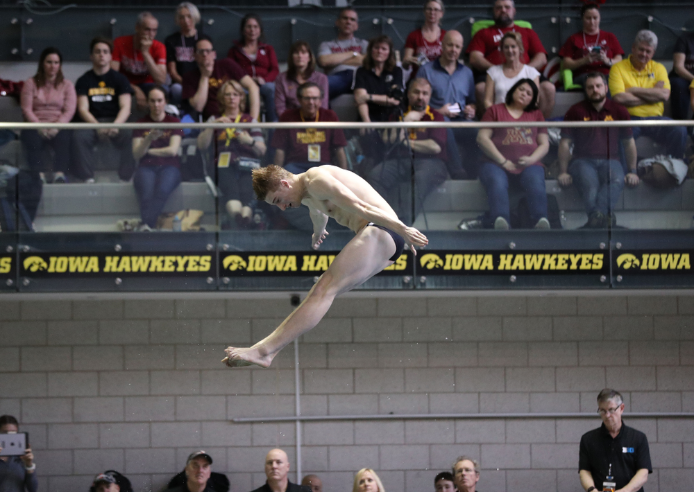 Iowa's Will Brenner competes on the 1-meter springboard during the 2019 Big Ten Swimming and Diving Championships Thursday, February 28, 2019 at the Campus Wellness and Recreation Center. (Brian Ray/hawkeyesports.com)