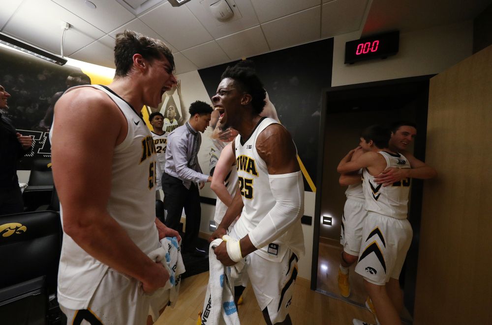 Iowa Hawkeyes forward Tyler Cook (25) and forward Luka Garza (55) against the Michigan Wolverines Friday, February 1, 2019 at Carver-Hawkeye Arena. (Brian Ray/hawkeyesports.com)