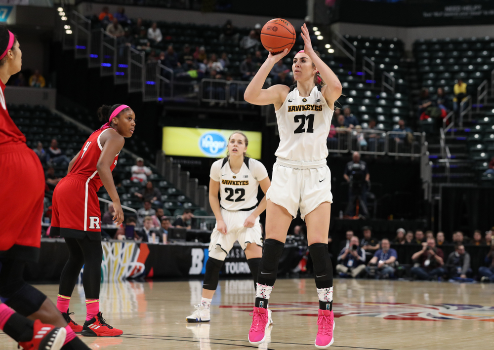 Iowa Hawkeyes forward Hannah Stewart (21) against the Rutgers Scarlet Knights in the semi-finals of the Big Ten Tournament Saturday, March 9, 2019 at Bankers Life Fieldhouse in Indianapolis, Ind. (Brian Ray/hawkeyesports.com)