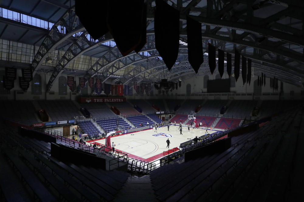 The Iowa Hawkeyes practice at the Palestra Friday, January 3, 2020 in Philadelphia. (Brian Ray/hawkeyesports.com)