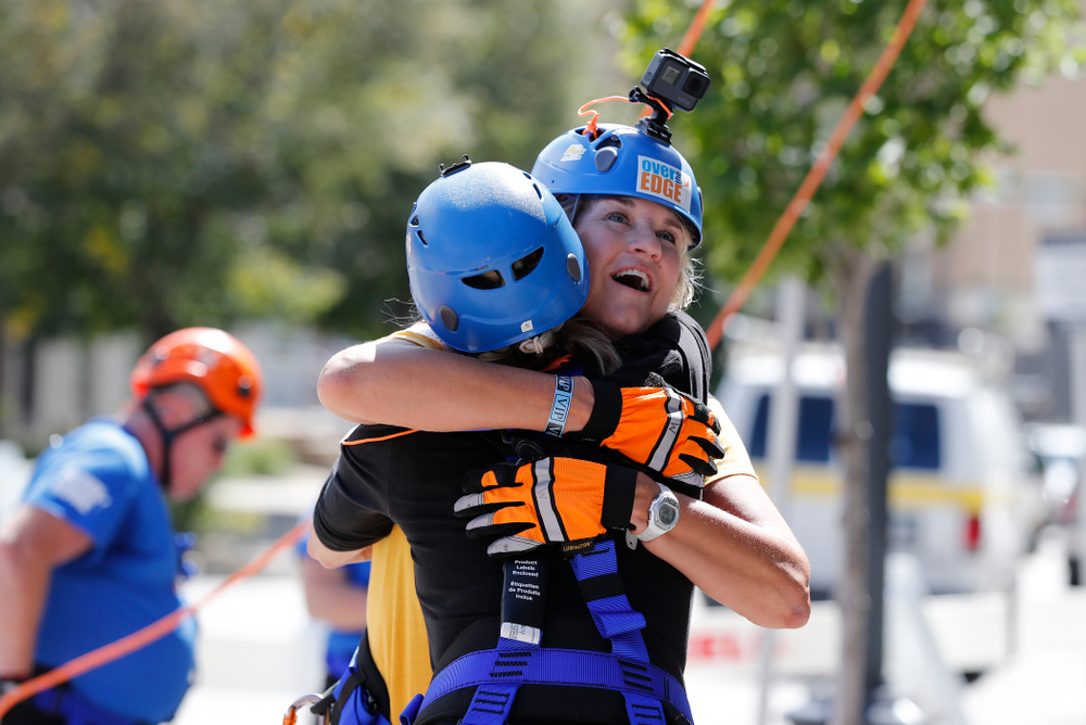 Iowa Women's Basketball head coach Lisa Bluder goes Over The Edge to benefit Ronald McDonald House Charities of Eastern Iowa and Western Illinois Friday, September 14, 2018 in downtown Iowa City.(Brian Ray/hawkeyesports.com)