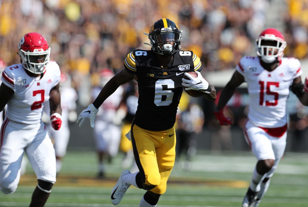 Iowa Hawkeyes wide receiver Ihmir Smith-Marsette (6) scores a touchdown against the Rutgers Scarlet Knights Saturday, September 7, 2019 at Kinnick Stadium. (Brian Ray/hawkeyesports.com)