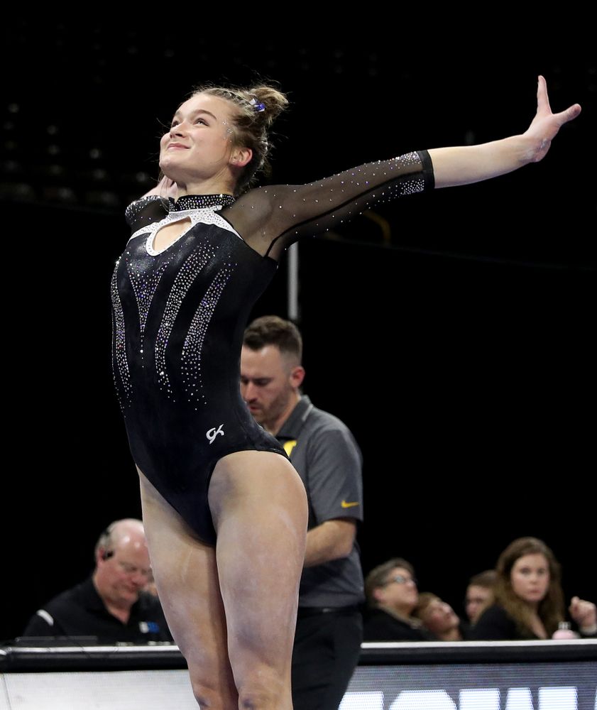 Iowa’s Mackenzie Vance competes on the beam against Michigan State Saturday, February 1, 2020 at Carver-Hawkeye Arena. (Brian Ray/hawkeyesports.com)