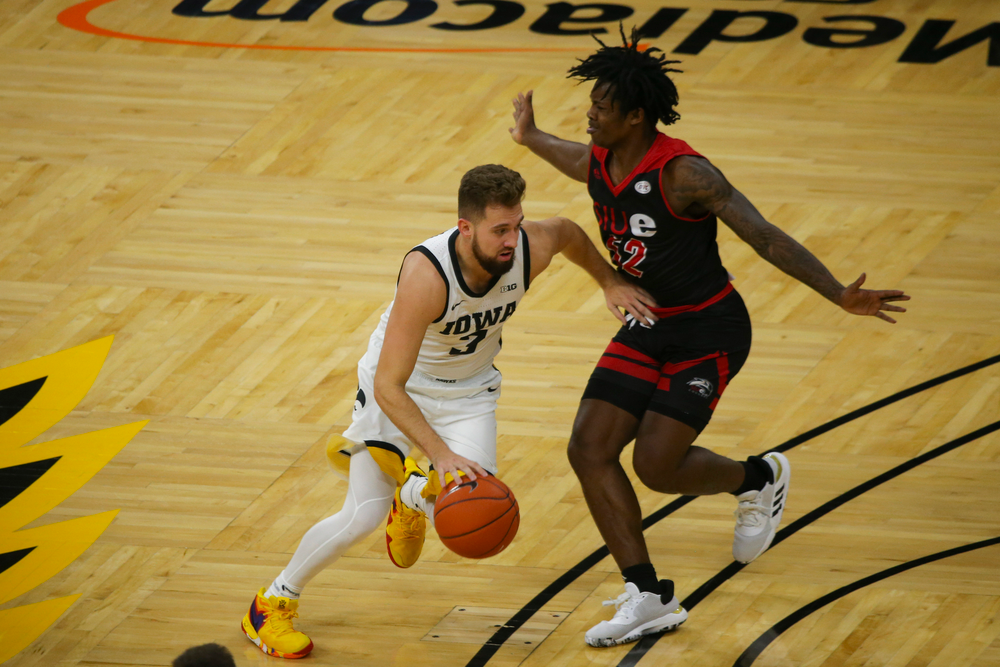 Iowa Hawkeyes guard Jordan Bohannon (3) during Iowa men’s basketball vs SIUE on Friday, November 8, 2019 at Carver-Hawkeye Arena. (Lily Smith/hawkeyesports.com)