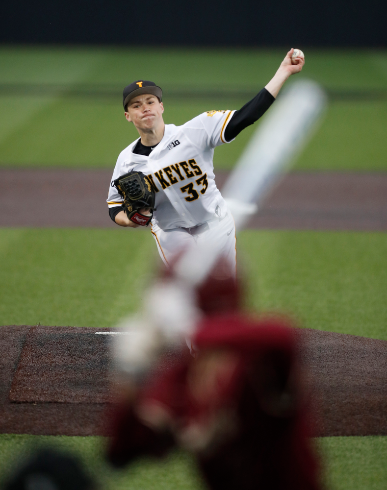 Iowa Hawkeyes pitcher Jack Dreyer (33) against Coe College Wednesday, April 11, 2018 at Duane Banks Field. (Brian Ray/hawkeyesports.com)