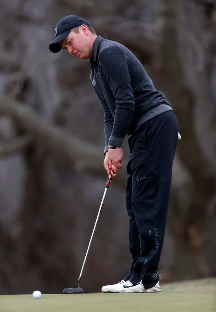 Matthew Walker during the 2018 Hawkeye Invitational Friday, April 13, 2018 at Finkbine Golf Course. (Brian Ray/hawkeyesports.com)