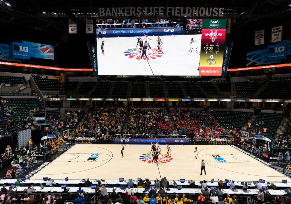 The Iowa Hawkeyes take on the Maryland Terrapins in the Big Ten Championship Game Sunday, March 10, 2019 at Bankers Life Fieldhouse in Indianapolis, Ind. (Brian Ray/hawkeyesports.com)