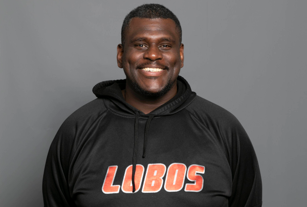 Byron  Bell