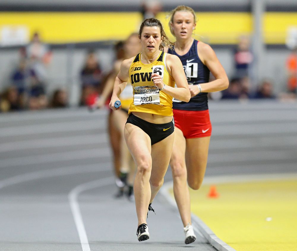 Iowa’s Taylor Arco runs the women’s 1600 meter relay event during the Larry Wieczorek Invitational at the Recreation Building in Iowa City on Saturday, January 18, 2020. (Stephen Mally/hawkeyesports.com)
