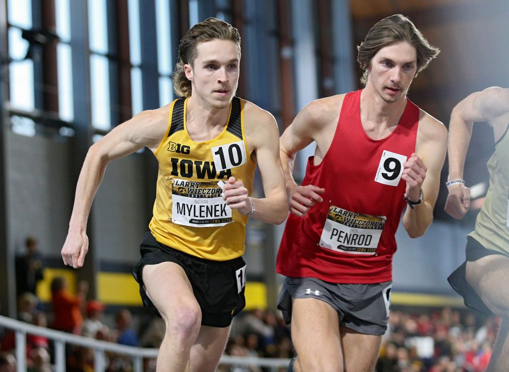 Iowa’s Nathan Mylenek runs the men’s 1 mile run event during the Larry Wieczorek Invitational at the Recreation Building in Iowa City on Saturday, January 18, 2020. (Stephen Mally/hawkeyesports.com)