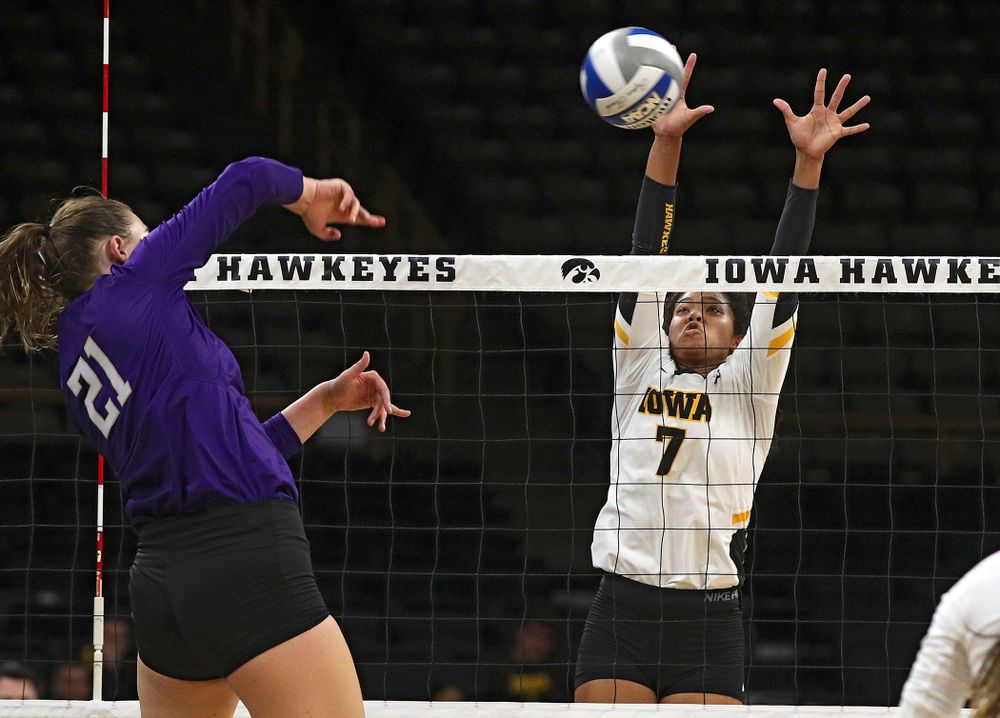 Iowa’s Brie Orr (7) gets her hands on a shot during their Big Ten/Pac-12 Challenge match at Carver-Hawkeye Arena in Iowa City on Saturday, Sep 7, 2019. (Stephen Mally/hawkeyesports.com)