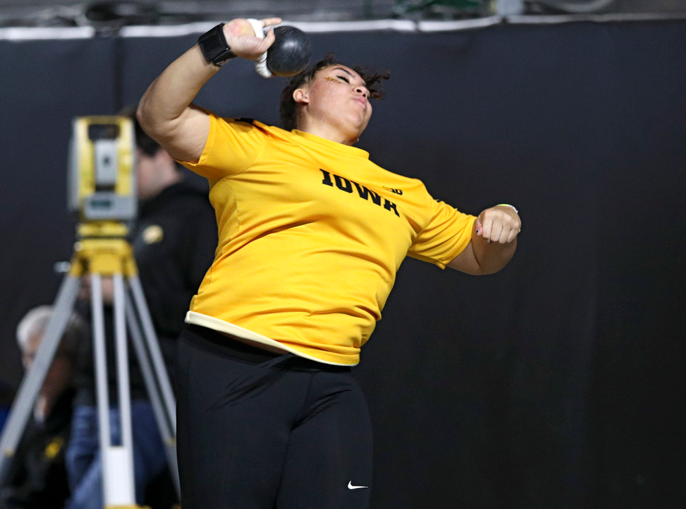 Iowa’s Kat Moody competes in the women’s shot put event during the Hawkeye Invitational at the Recreation Building in Iowa City on Saturday, January 11, 2020. (Stephen Mally/hawkeyesports.com)