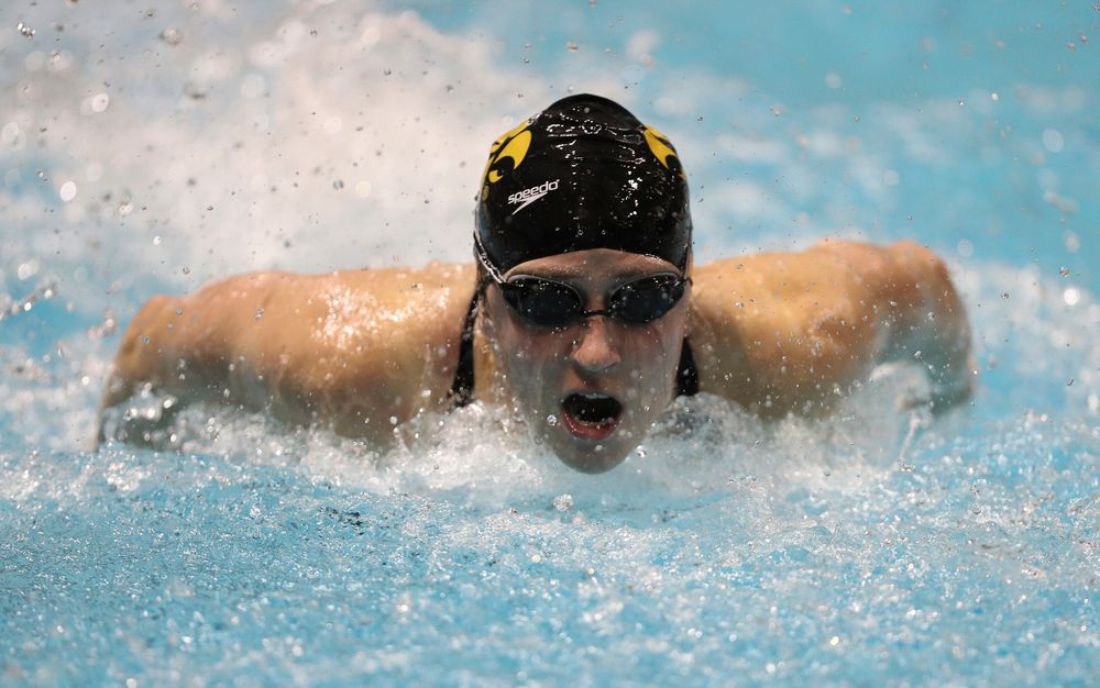 during the third day of the Hawkeye Invitational at the Campus Recreation and Wellness Center on November 16, 2018. (Tork Mason/hawkeyesports.com)