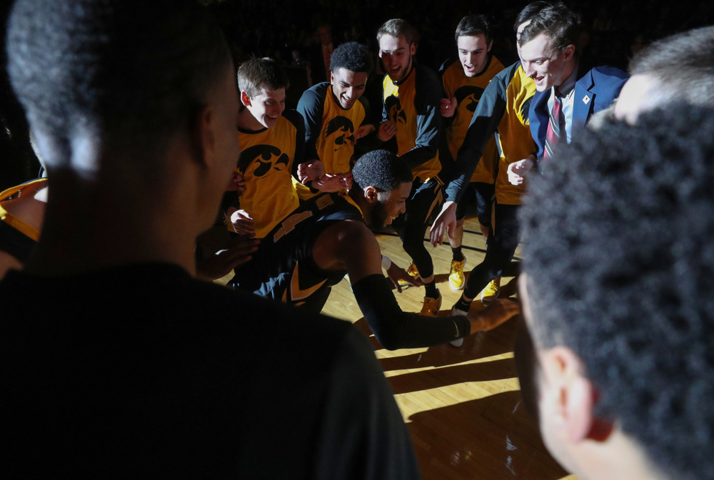 Iowa Hawkeyes guard Isaiah Moss (4) against the Northern Iowa Panthers in the Hy-Vee Classic Saturday, December 15, 2018 at Wells Fargo Arena in Des Moines. (Brian Ray/hawkeyesports.com)