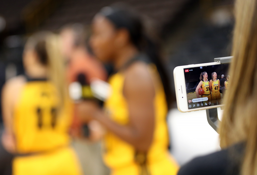 Iowa Hawkeyes forwar/center Paula Vali?o Ramos (31) AND forward Amanda Ollinger (43) during the teamÕs annual media day Thursday, October 24, 2019 at Carver-Hawkeye Arena. (Brian Ray/hawkeyesports.com)