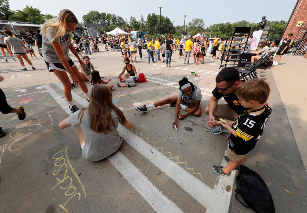 The Iowa Volleyball Team during Kids Day Saturday, August 11, 2018 at Kinnick Stadium. (Brian Ray/hawkeyesports.com)
