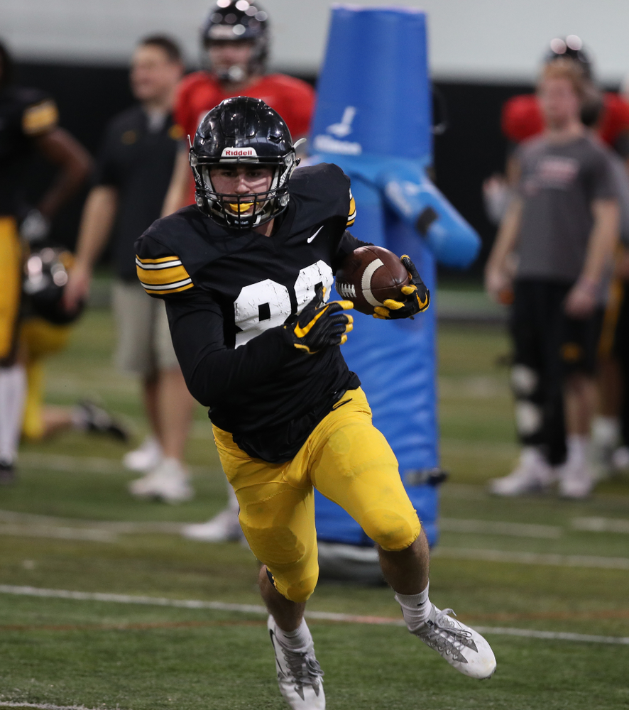 Iowa Hawkeyes wide receiver Nico Ragaini (89) during preparation for the 2019 Outback Bowl Wednesday, December 19, 2018 at the Hansen Football Performance Center. (Brian Ray/hawkeyesports.com)