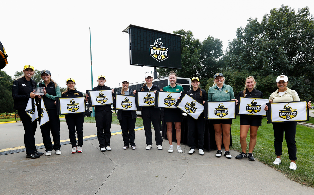 Members of the Diane Thomason Invitation All-Tournament team pose for a photo after the final round of the Diane Thomason Invitational at Finkbine Golf Course on September 30, 2018. (Tork Mason/hawkeyesports.com)