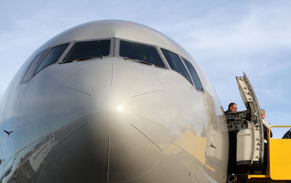 The outer layer of the front windscreen of the team plane is cracked Wednesday, December 26, 2018 as the Iowa Hawkeyes arrive in Tampa, Florida for the Outback Bowl. The flight crew scheduled to take the plane said the damage happened in flight and was due to fatigue from pressure changes in the air. (Brian Ray/hawkeyesports.com)