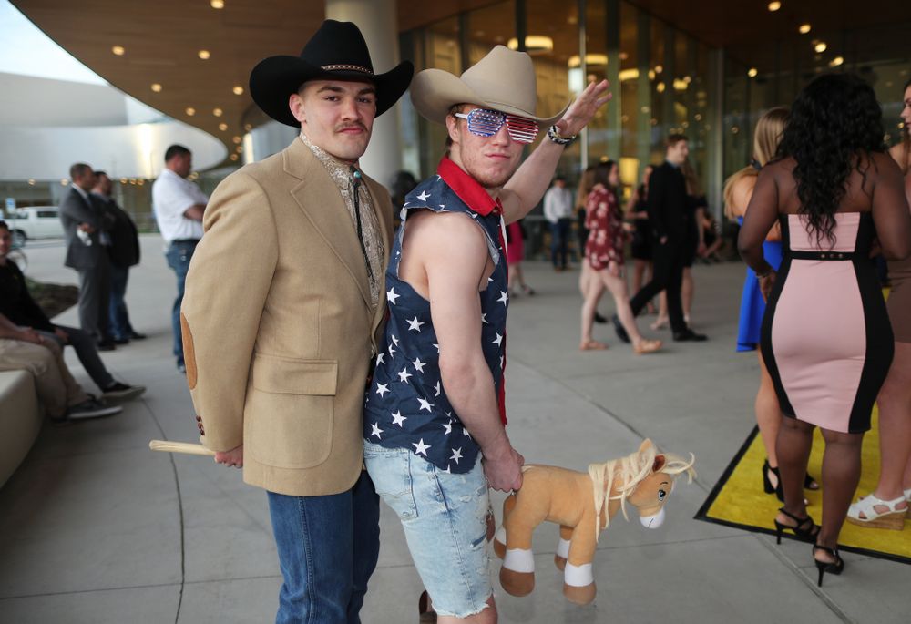 The 2019 Golden Herkys yellow carpet Tuesday, April 23, 2019 at Hancher Auditorium. (Brian Ray/hawkeyesports.com)