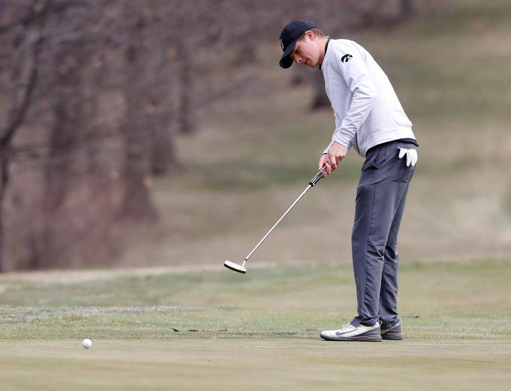Benton Weinberg during the 2018 Hawkeye Invitational Friday, April 13, 2018 at Finkbine Golf Course. (Brian Ray/hawkeyesports.com)