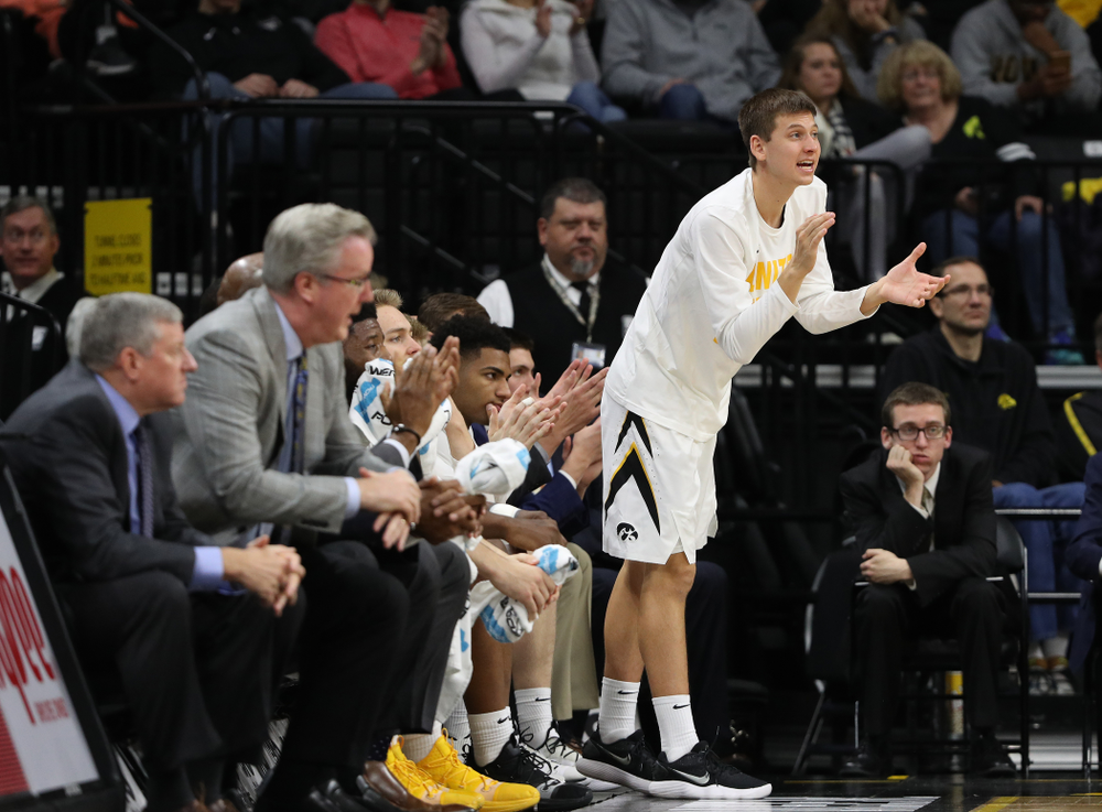 Iowa Hawkeyes guard Austin Ash (13) against UW Green Bay Sunday, November 11, 2018 at Carver-Hawkeye Arena. (Brian Ray/hawkeyesports.com)