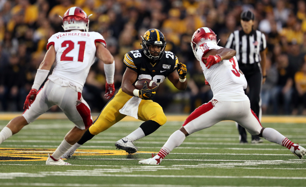 Iowa Hawkeyes running back Toren Young (28) against the Miami RedHawks Saturday, August 31, 2019 at Kinnick Stadium in Iowa City. (Brian Ray/hawkeyesports.com)