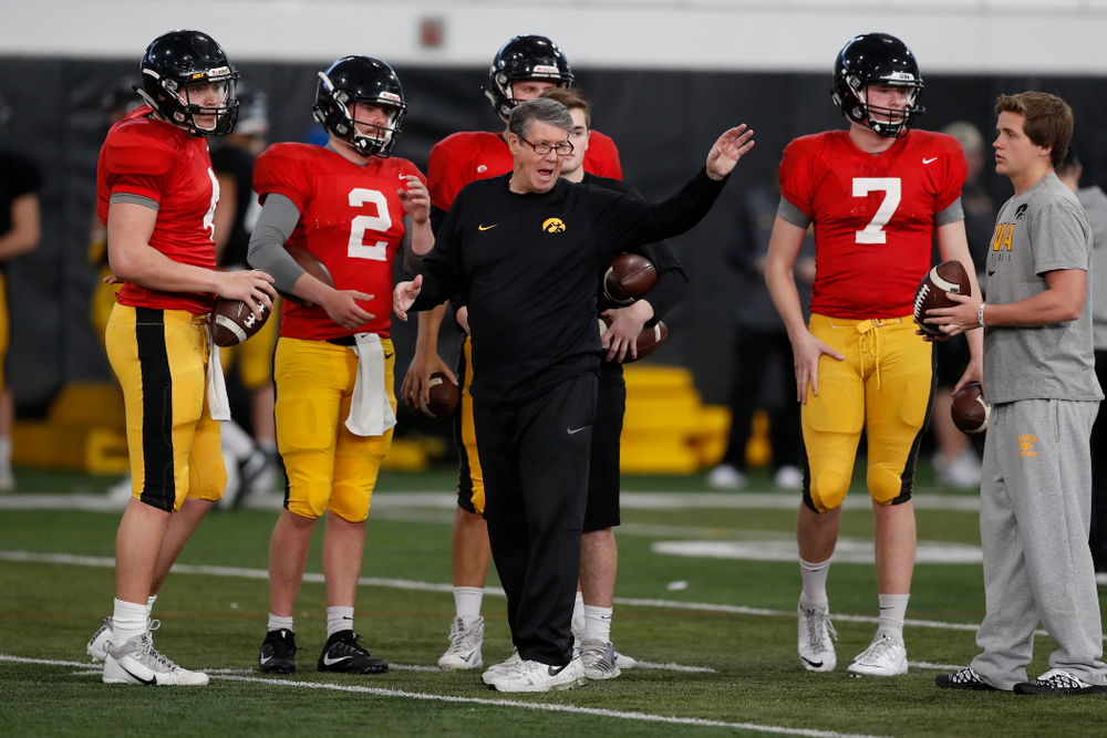 Iowa Hawkeyes quarterbacks coach Ken O'Keefe during spring practice Wednesday, March 28, 2018 at the Hansen Football Performance Center. (Brian Ray/hawkeyesports.com)