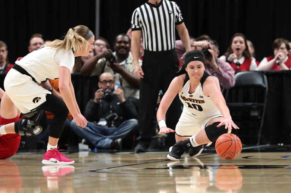 Iowa Hawkeyes forward Megan Gustafson (10) against the Indiana Hoosiers in the quarterfinals of the Big Ten Tournament Friday, March 8, 2019 at Bankers Life Fieldhouse in Indianapolis, Ind. (Brian Ray/hawkeyesports.com)