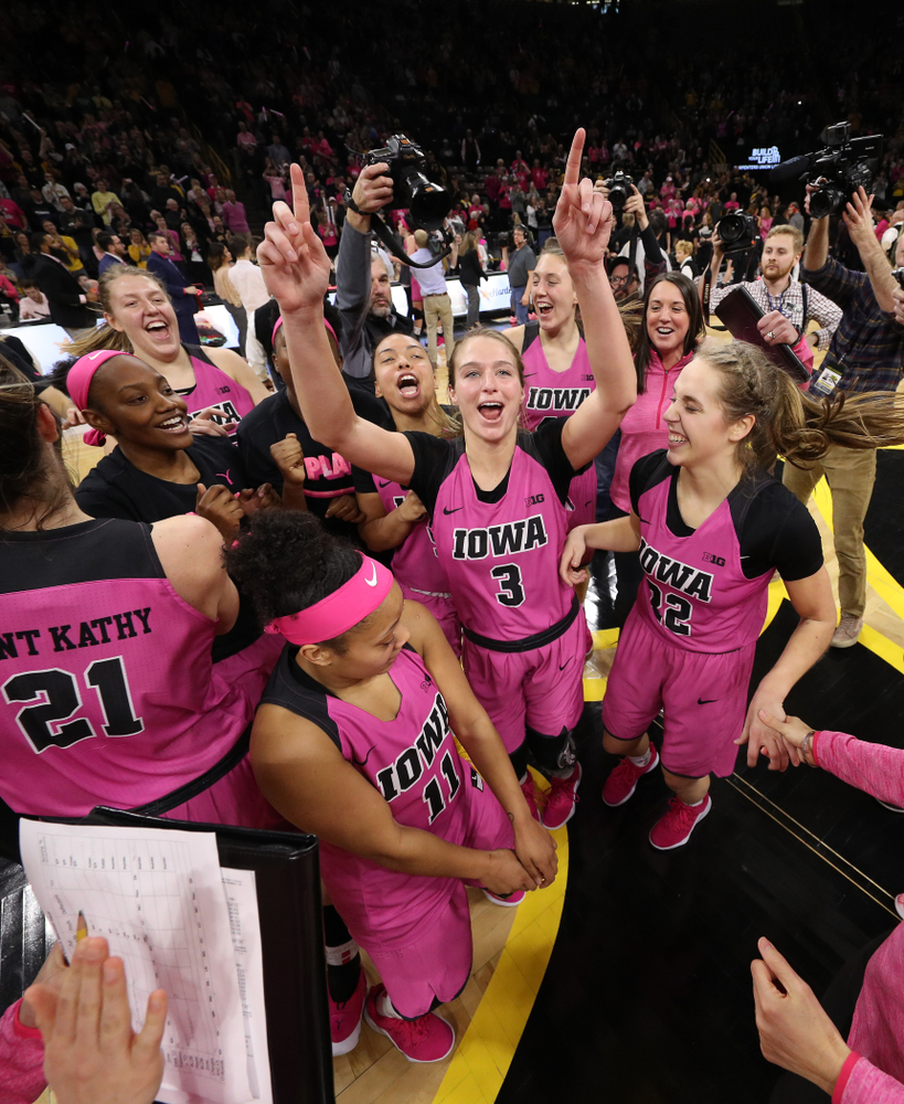 Iowa Hawkeyes guard Makenzie Meyer (3) against the seventh ranked Maryland Terrapins Sunday, February 17, 2019 at Carver-Hawkeye Arena. (Brian Ray/hawkeyesports.com)