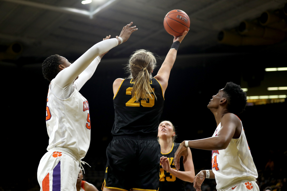 Iowa Hawkeyes forward/center Monika Czinano (25) makes a reverse layup against Clemson Wednesday, December 4, 2019 at Carver-Hawkeye Arena. (Brian Ray/hawkeyesports.com)