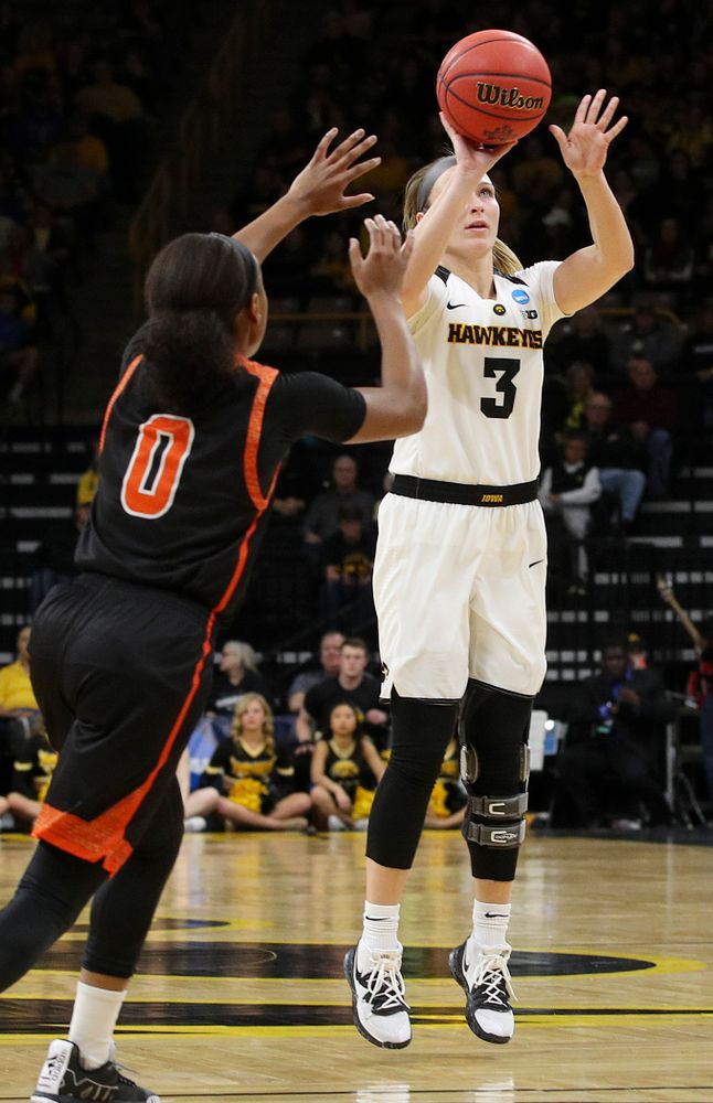 Iowa Hawkeyes guard Makenzie Meyer (3) makes a 3-pointer during the first round of the 2019 NCAA Women's Basketball Tournament at Carver Hawkeye Arena in Iowa City on Friday, Mar. 22, 2019. (Stephen Mally for hawkeyesports.com)