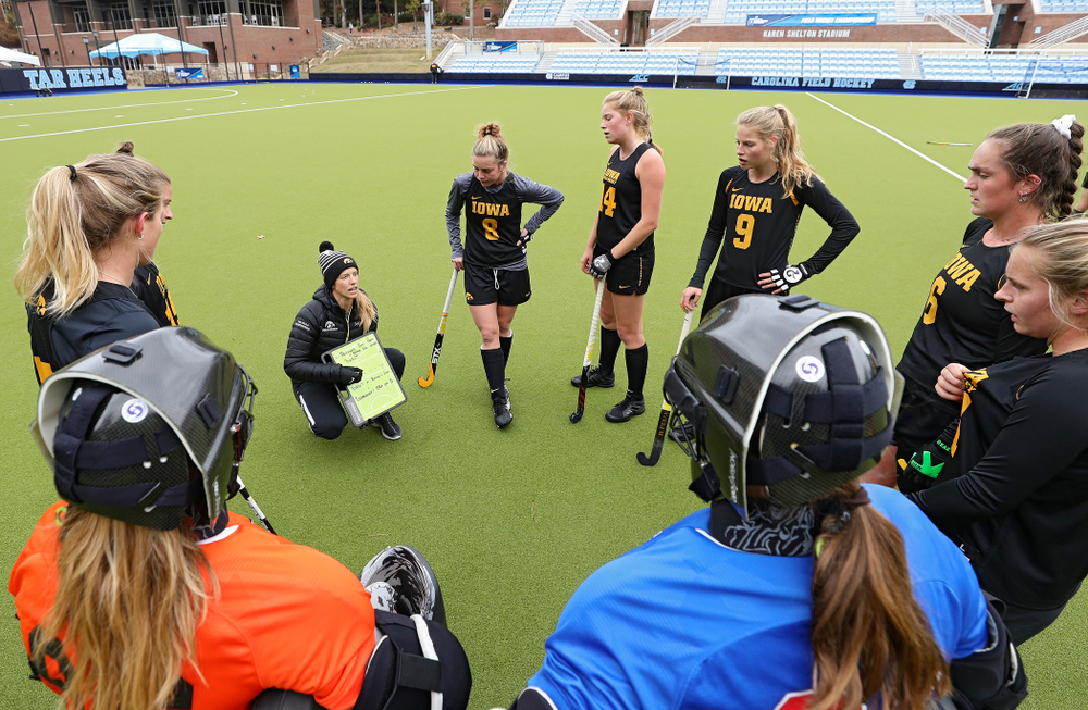 Iowa assistant coach Roz Ellis talks with her team during their practice at Karen Shelton Stadium in Chapel Hill, N.C. on Thursday, Nov 14, 2019. (Stephen Mally/hawkeyesports.com)
