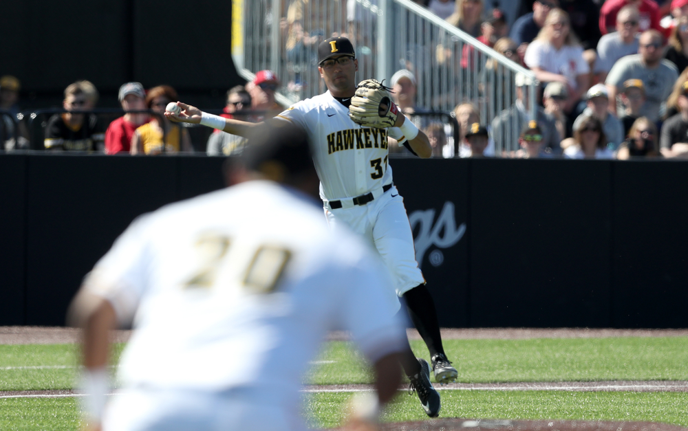 Iowa Hawkeyes infielder Matthew Sosa (31) against the Nebraska Cornhuskers Saturday, April 20, 2019 at Duane Banks Field. (Brian Ray/hawkeyesports.com)