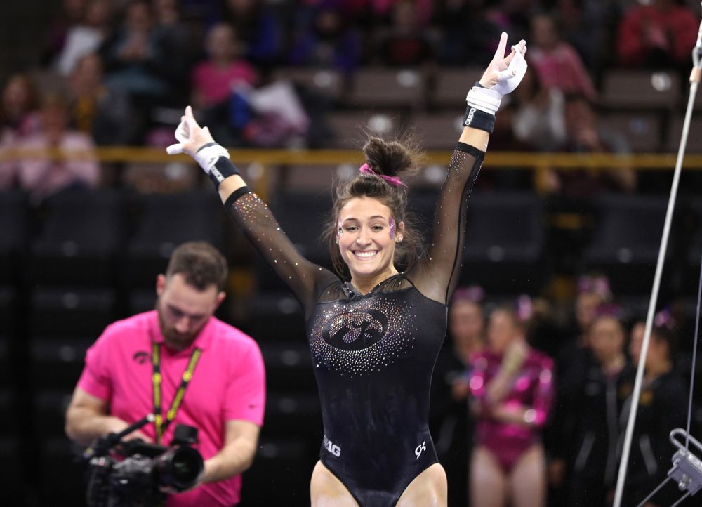 Iowa's Bridget Killian competes on the bars against the Minnesota Golden Gophers Saturday, January 19, 2019 at Carver-Hawkeye Arena. (Brian Ray/hawkeyesports.com)