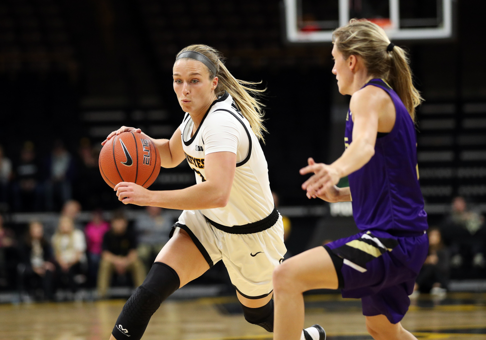 Iowa Hawkeyes guard Makenzie Meyer (3) against North Alabama Thursday, November 14, 2019 at Carver-Hawkeye Arena. (Brian Ray/hawkeyesports.com)