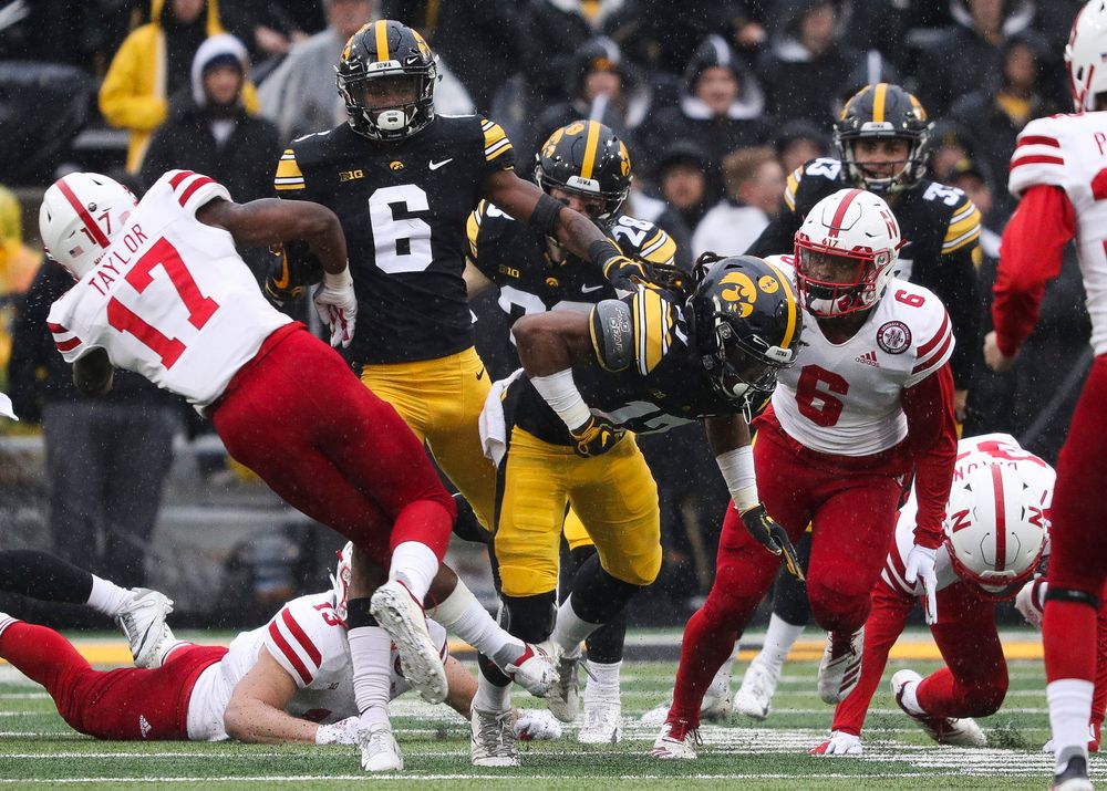 Iowa Hawkeyes wide receiver Ihmir Smith-Marsette (6) returns a kickoff during a game against Nebraska at Kinnick Stadium on November 23, 2018. (Tork Mason/hawkeyesports.com)