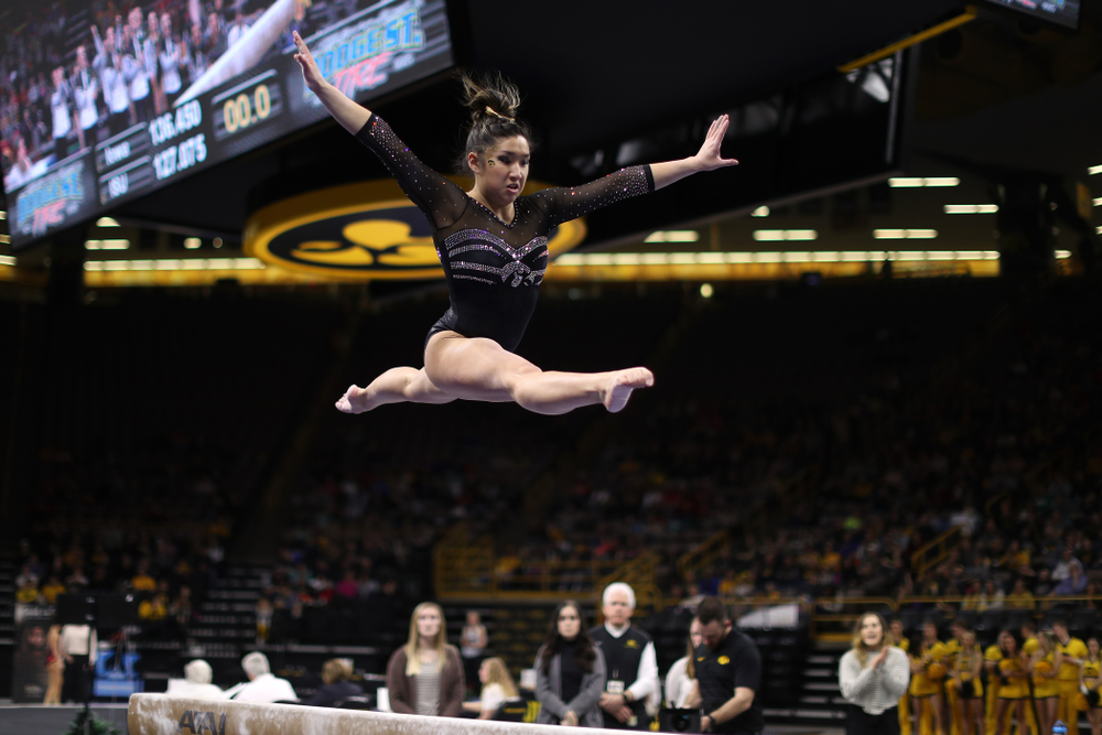 The Iowa Hawkeyes against the Iowa State Cyclones Friday, March 1, 2019 at Carver-Hawkeye Arena. (Brian Ray/hawkeyesports.com)
