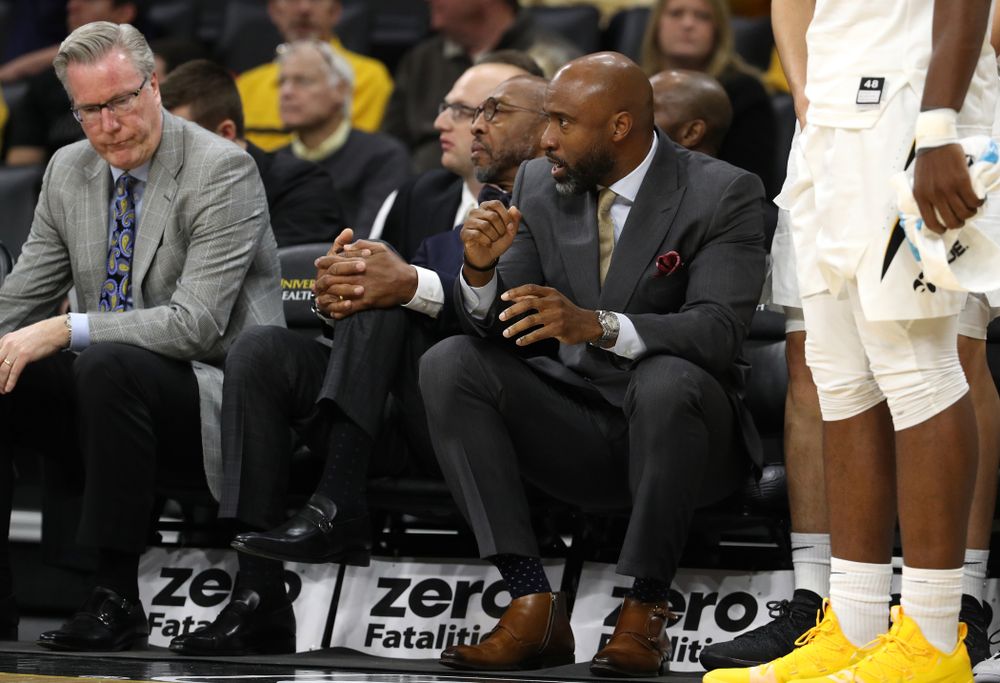 Iowa Hawkeyes assistant coach Andrew Francis against UW Green Bay Sunday, November 11, 2018 at Carver-Hawkeye Arena. (Brian Ray/hawkeyesports.com)