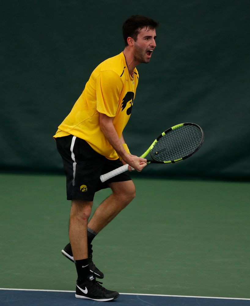 Josh Silverstein against the Illinois Fighting Illini Saturday, March 31, 2018 at Hawkeye Tennis and Recreation Center. (Brian Ray/hawkeyesports.com)
