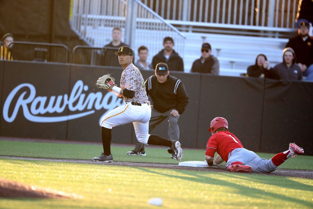 Iowa Hawkeyes infielder Matthew Sosa (31) against the Nebraska Cornhuskers on Military Appreciation Night Friday, April 19, 2019 at Duane Banks Field. (Brian Ray/hawkeyesports.com)