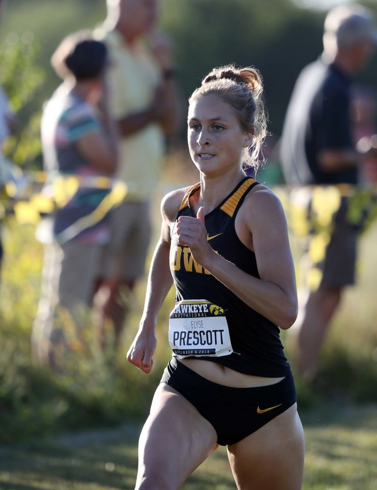 IowaÕs Elise Prescott runs in the 2019 Hawkeye Invitational Friday, September 6, 2019 at the Ashton Cross Country Course. (Brian Ray/hawkeyesports.com)