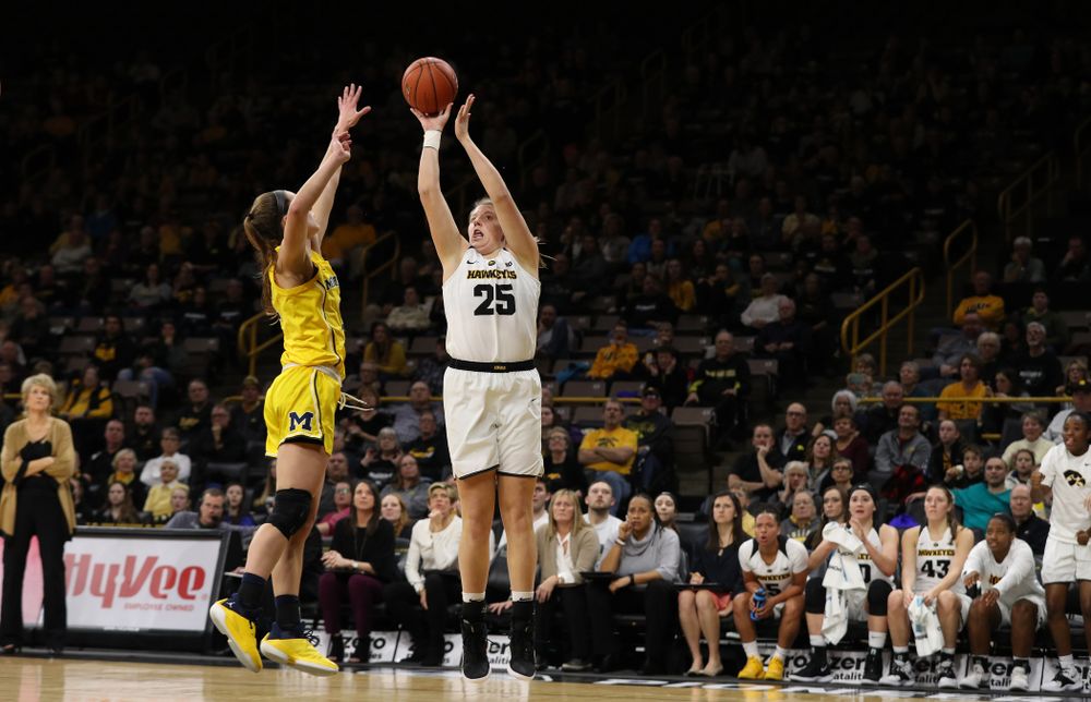 Iowa Hawkeyes forward/center Monika Czinano (25) against the Michigan Wolverines Thursday, January 17, 2019 at Carver-Hawkeye Arena. (Brian Ray/hawkeyesports.com)