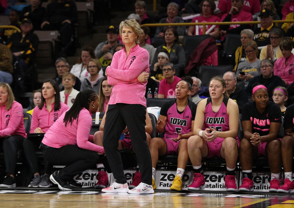 Iowa Hawkeyes head coach Lisa Bluder against the seventh ranked Maryland Terrapins Sunday, February 17, 2019 at Carver-Hawkeye Arena. (Brian Ray/hawkeyesports.com)